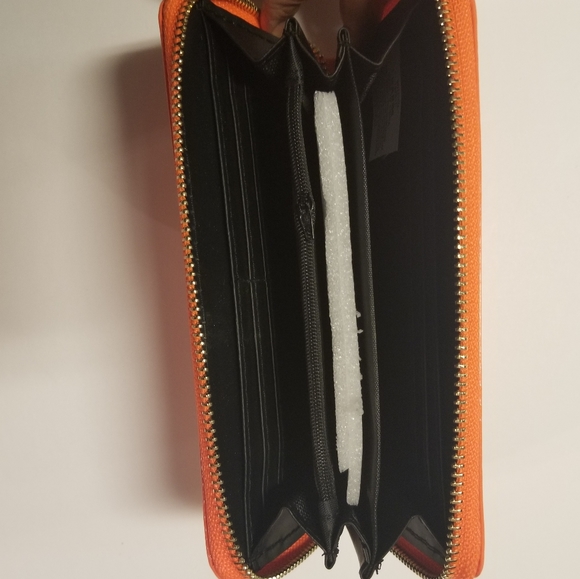 Wallet - Picture 2 of 3